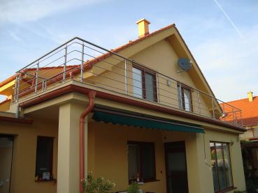 Relinggeländer Edelstahl aufgesetzt Geländer Konfigurator Balkongeländer Treppengeländer Balkon Terrasse Boden Treppen Relingpfosten 42,4 mm V2A