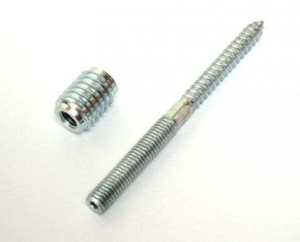 Befestigung der Holzsäule an der Holzstufe ZM3 ND2