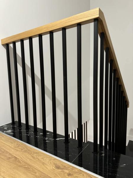 Treppengeländer Holzgeländer Stahl Schwarz Eiche Vertikal Holz Anthrazit RAL Neu